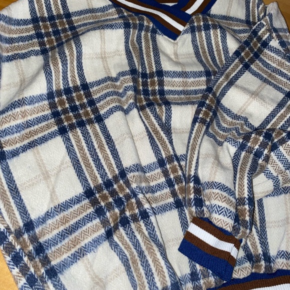 korean style sweater ˚ʚ♡ɞ˚ - Picture 4 of 4